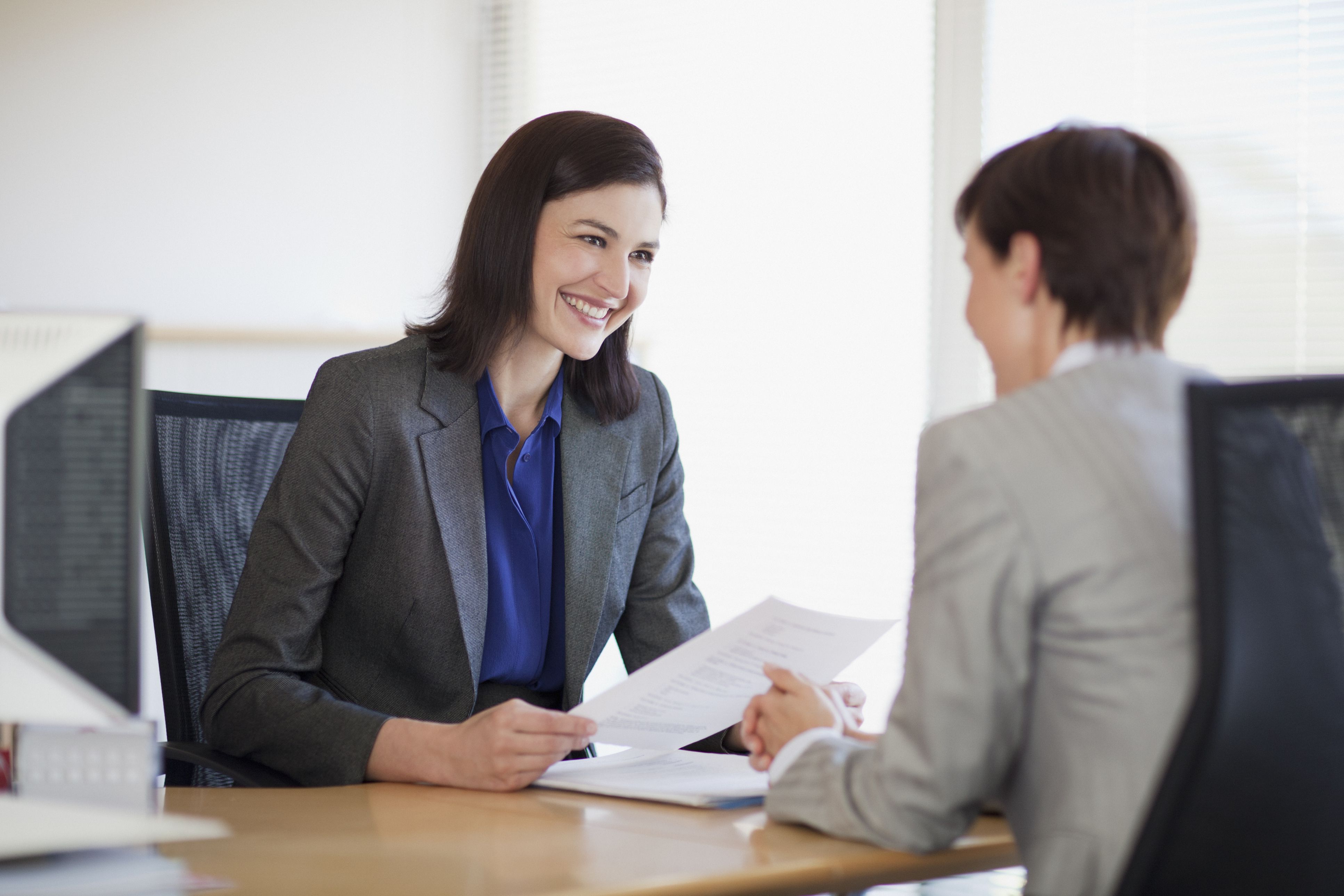 conduct a job interview 56a0f2c23df78cafdaa6ac5f Problem case: gaps in the resume