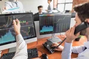 What Does a Stockbroker Do?