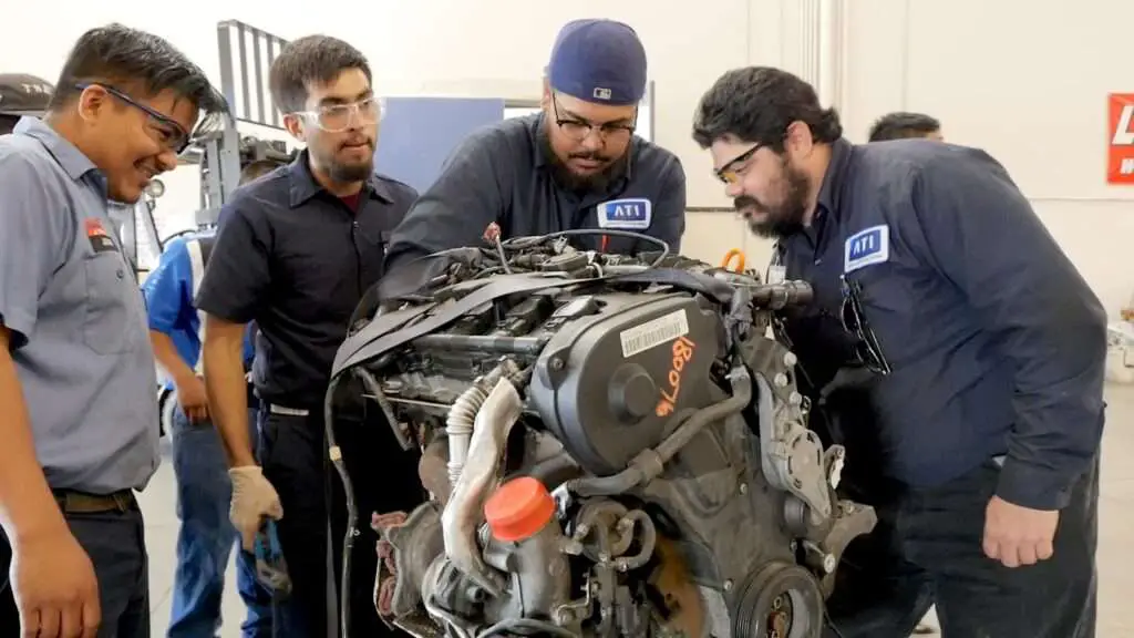 Automotive Engineer Job Description 3 Automotive Engineer Job Description